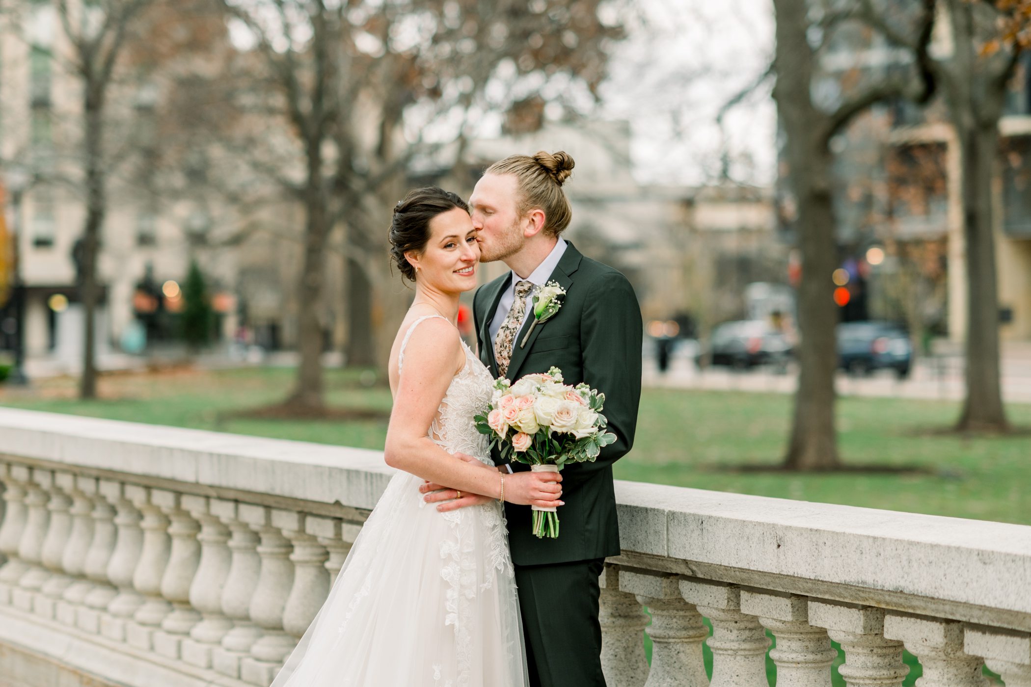 The Madison Club WI Wedding - Larissa Marie Photography