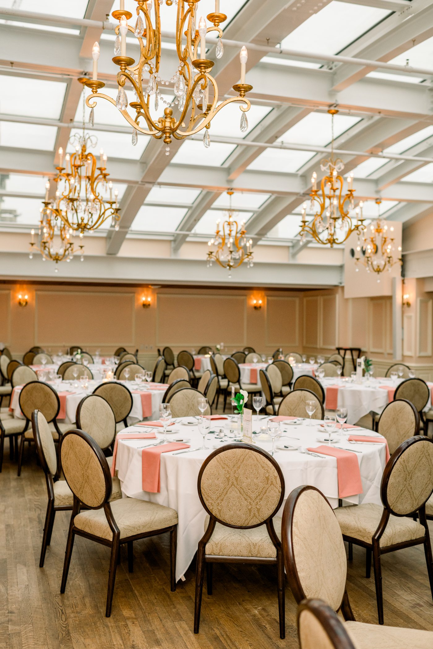 The Madison Club WI Wedding - Larissa Marie Photography