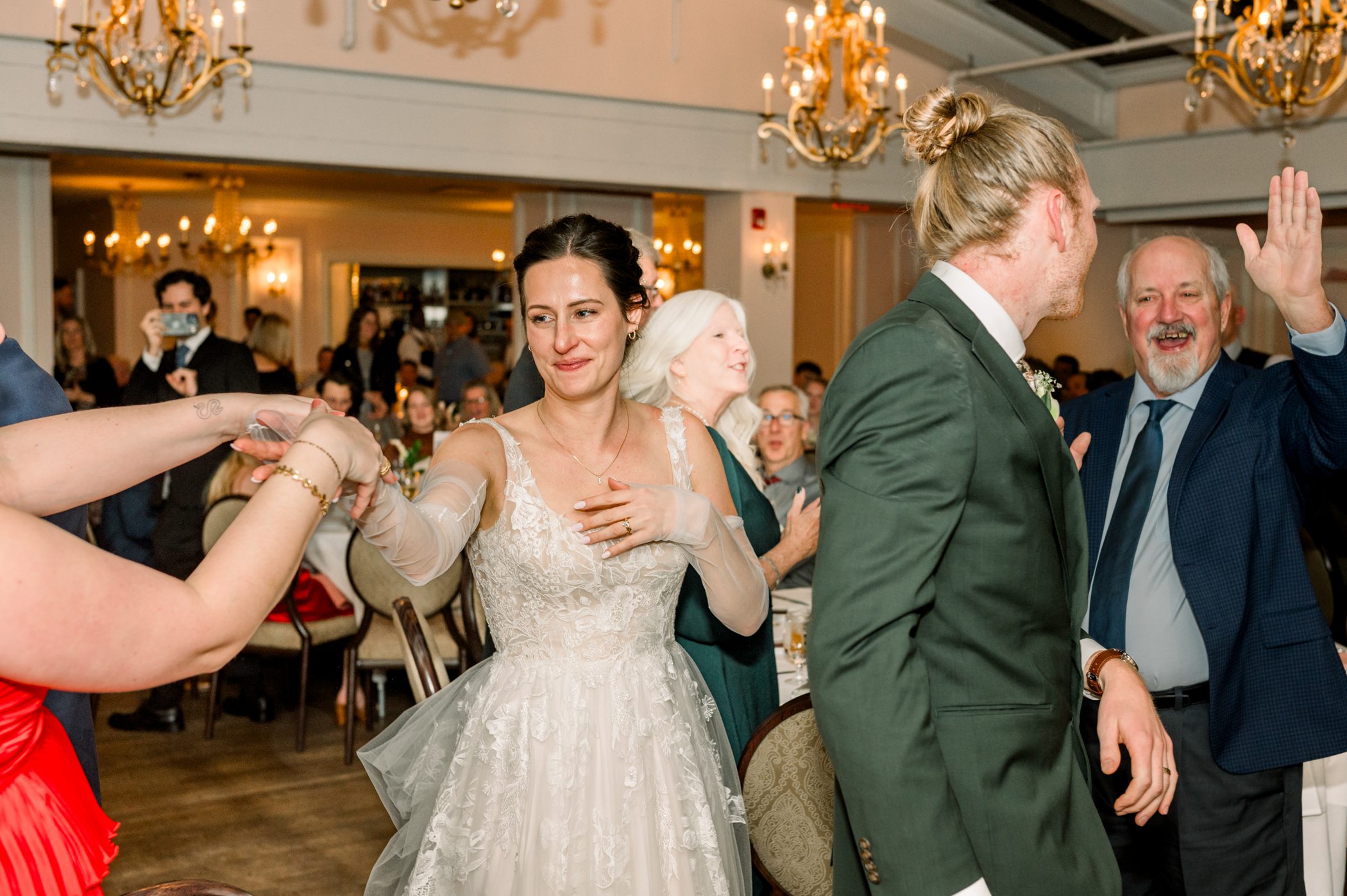 The Madison Club WI Wedding - Larissa Marie Photography