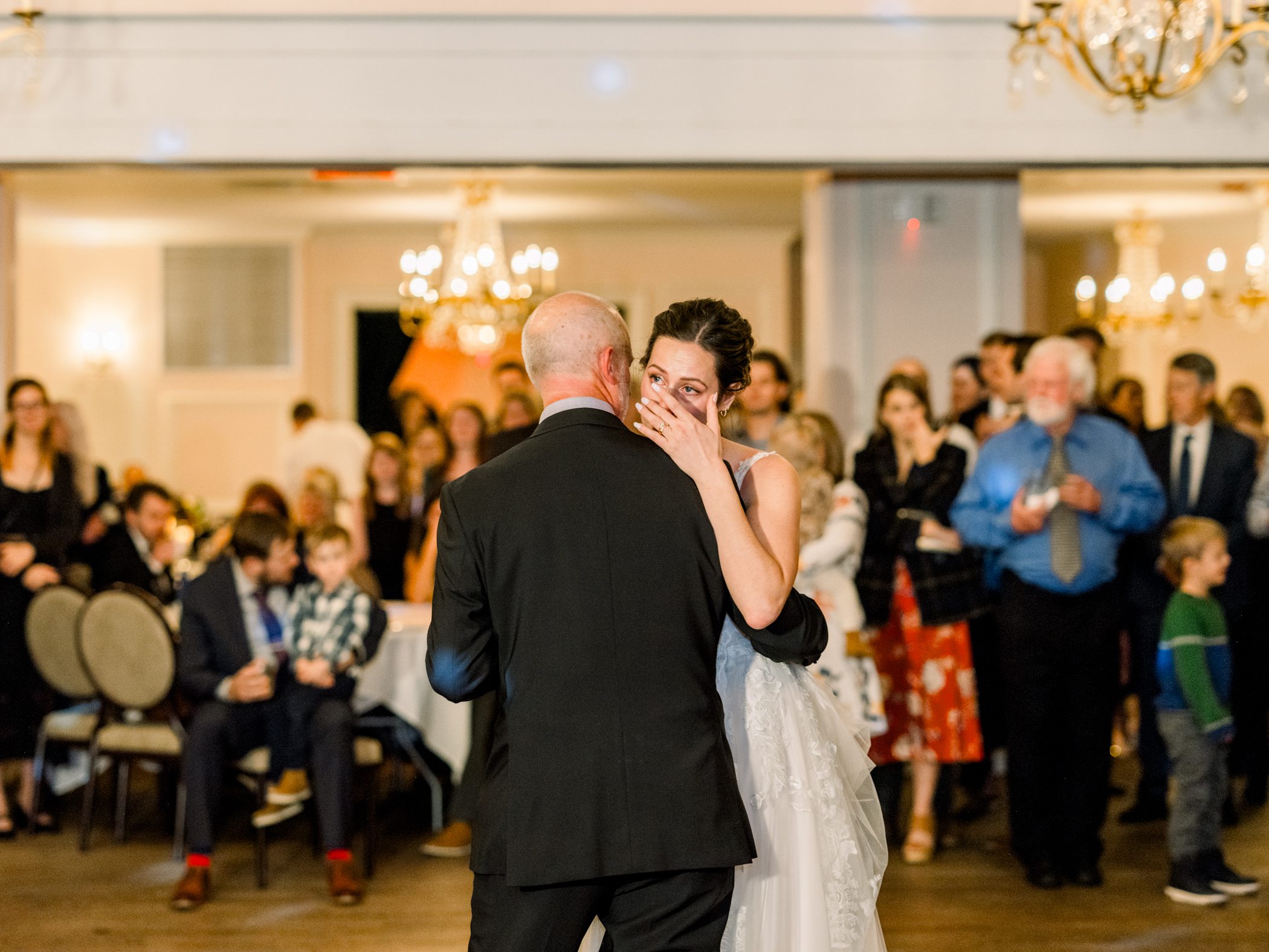 The Madison Club WI Wedding - Larissa Marie Photography