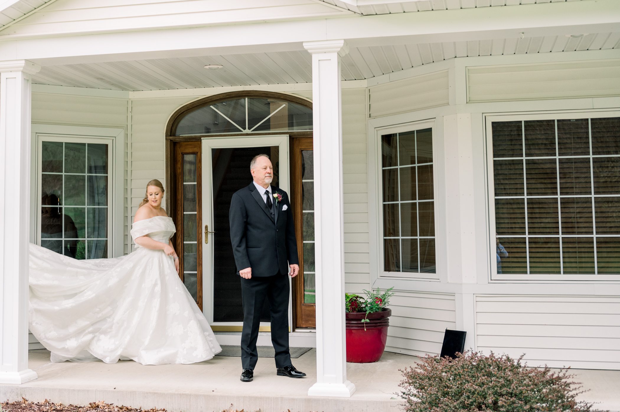 Sauk City, WI Wedding Photographers Sauk City, WI Wedding Photographers
