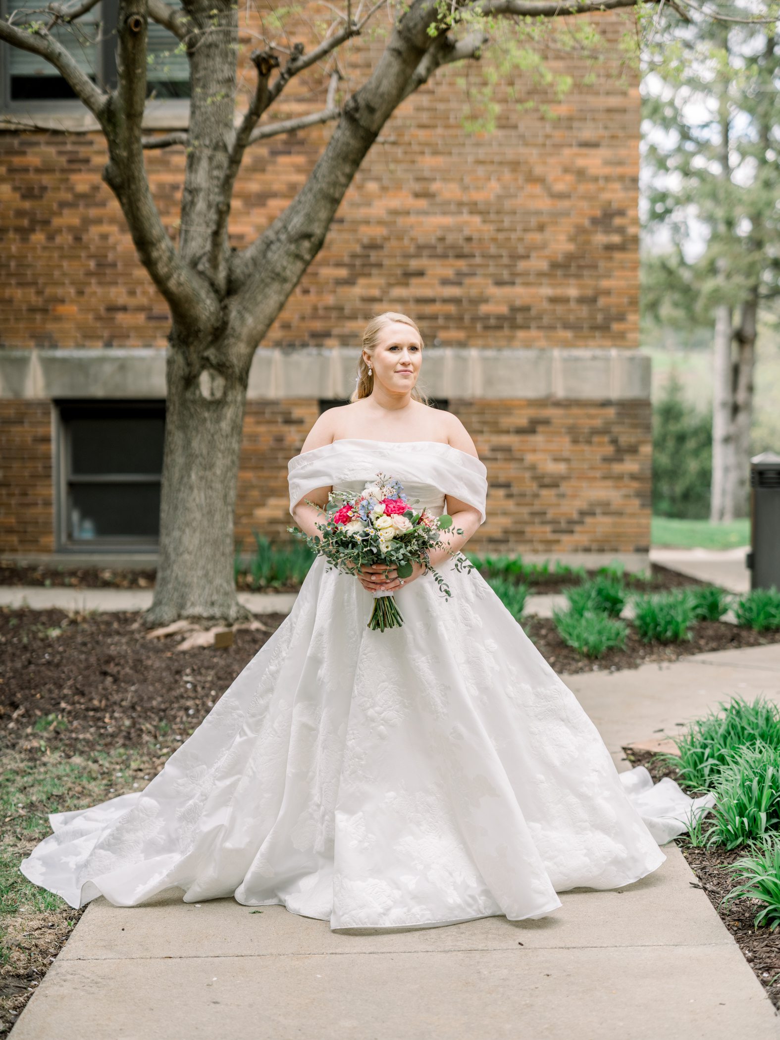 Sauk City, WI Wedding Photographers Sauk City, WI Wedding Photographers