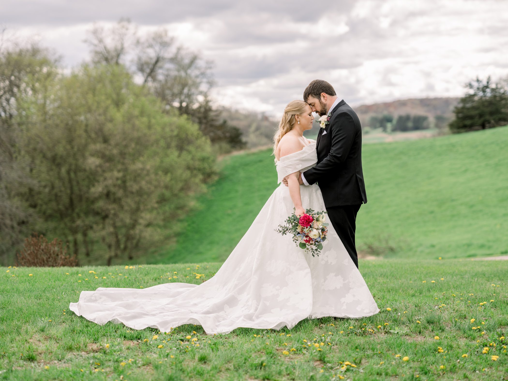 Sauk City, WI Wedding Photographers Sauk City, WI Wedding Photographers