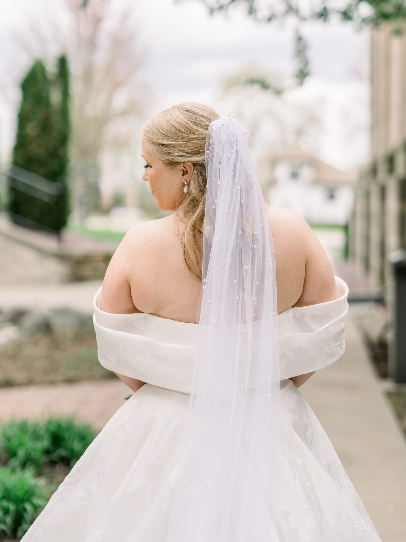 Sauk City, WI Wedding Photographers Sauk City, WI Wedding Photographers
