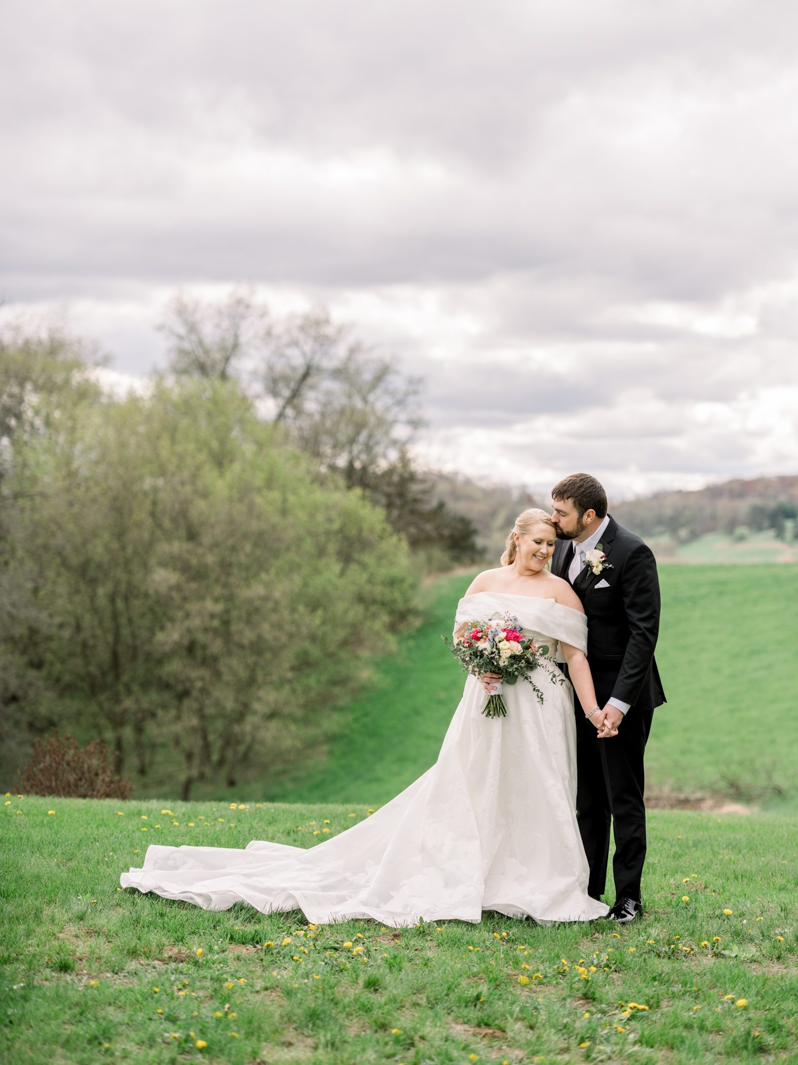 Sauk City, WI Wedding Photographers Sauk City, WI Wedding Photographers
