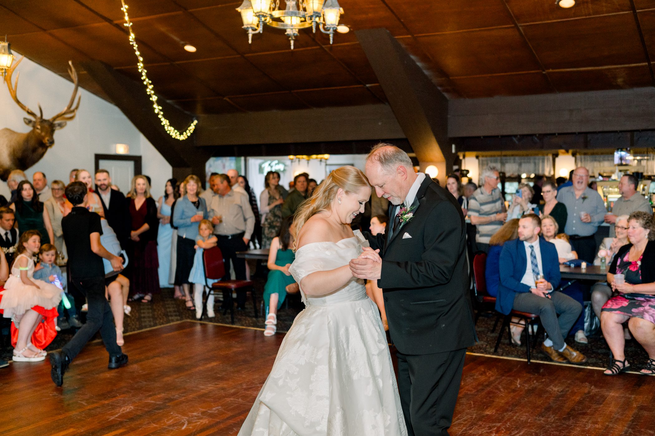Sauk City, WI Wedding Photographers Sauk City, WI Wedding Photographers