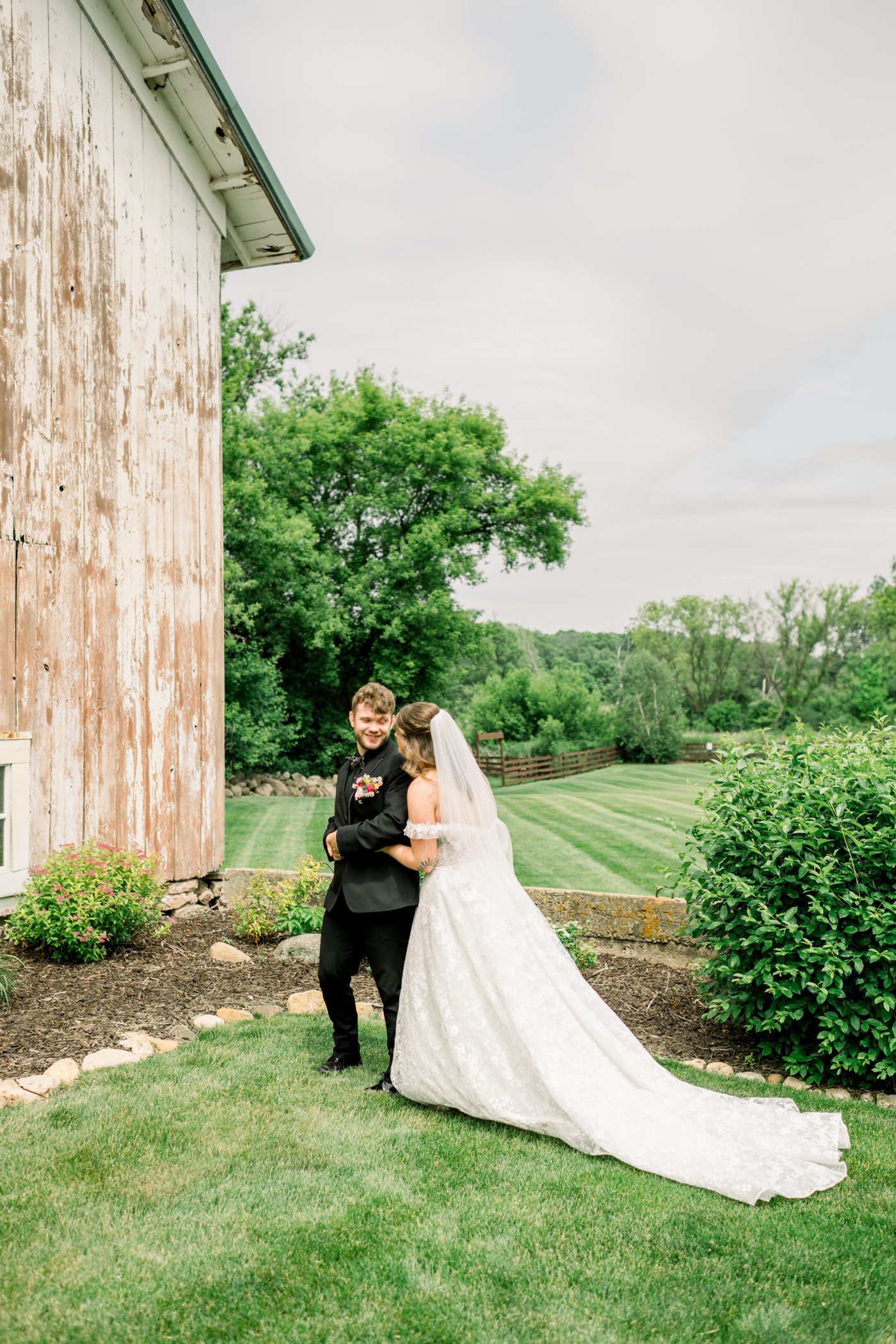 Harvest Moon Pond June Wedding Photographers Harvest Moon Pond June Wedding Photographers