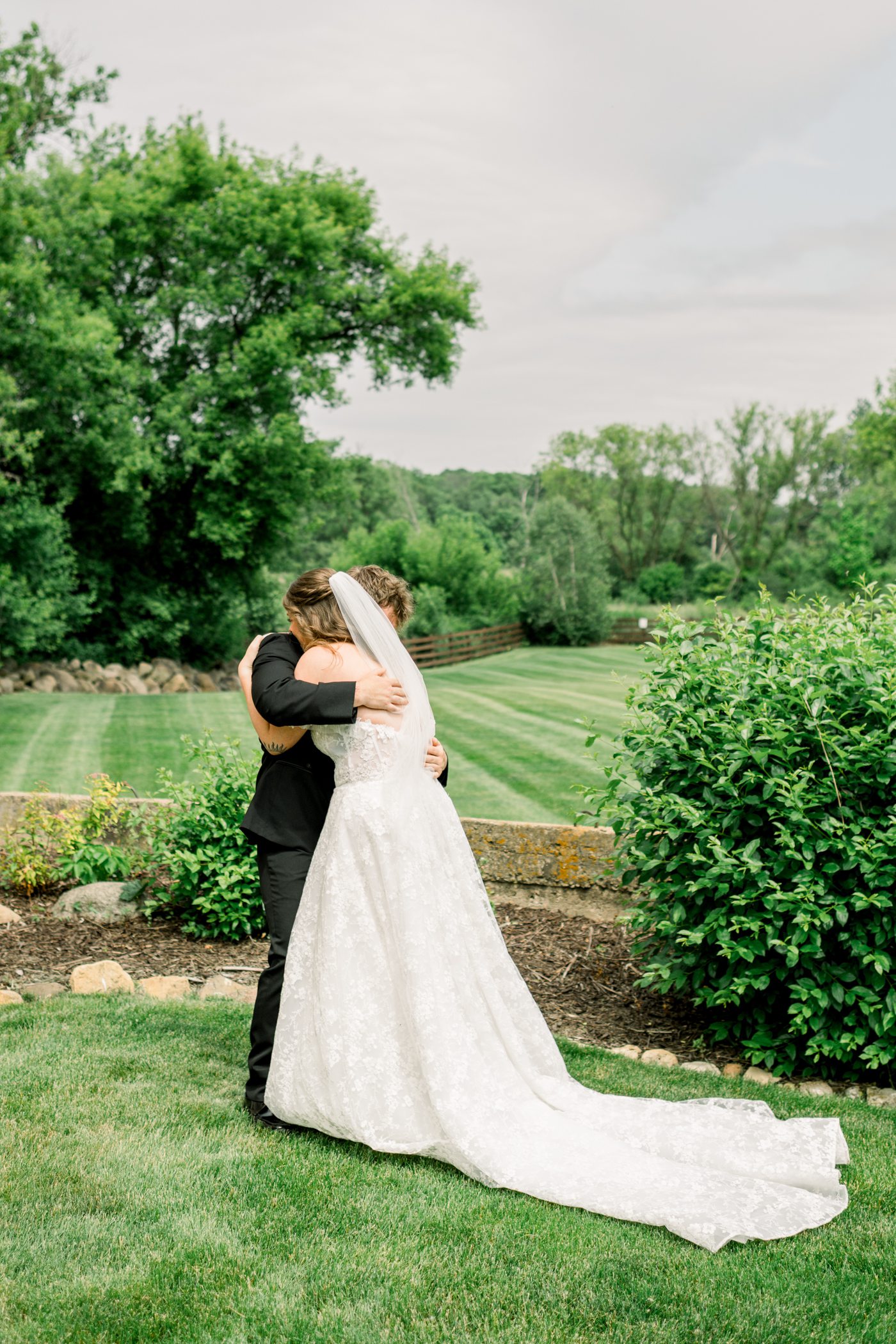 Harvest Moon Pond June Wedding Photographers Harvest Moon Pond June Wedding Photographers