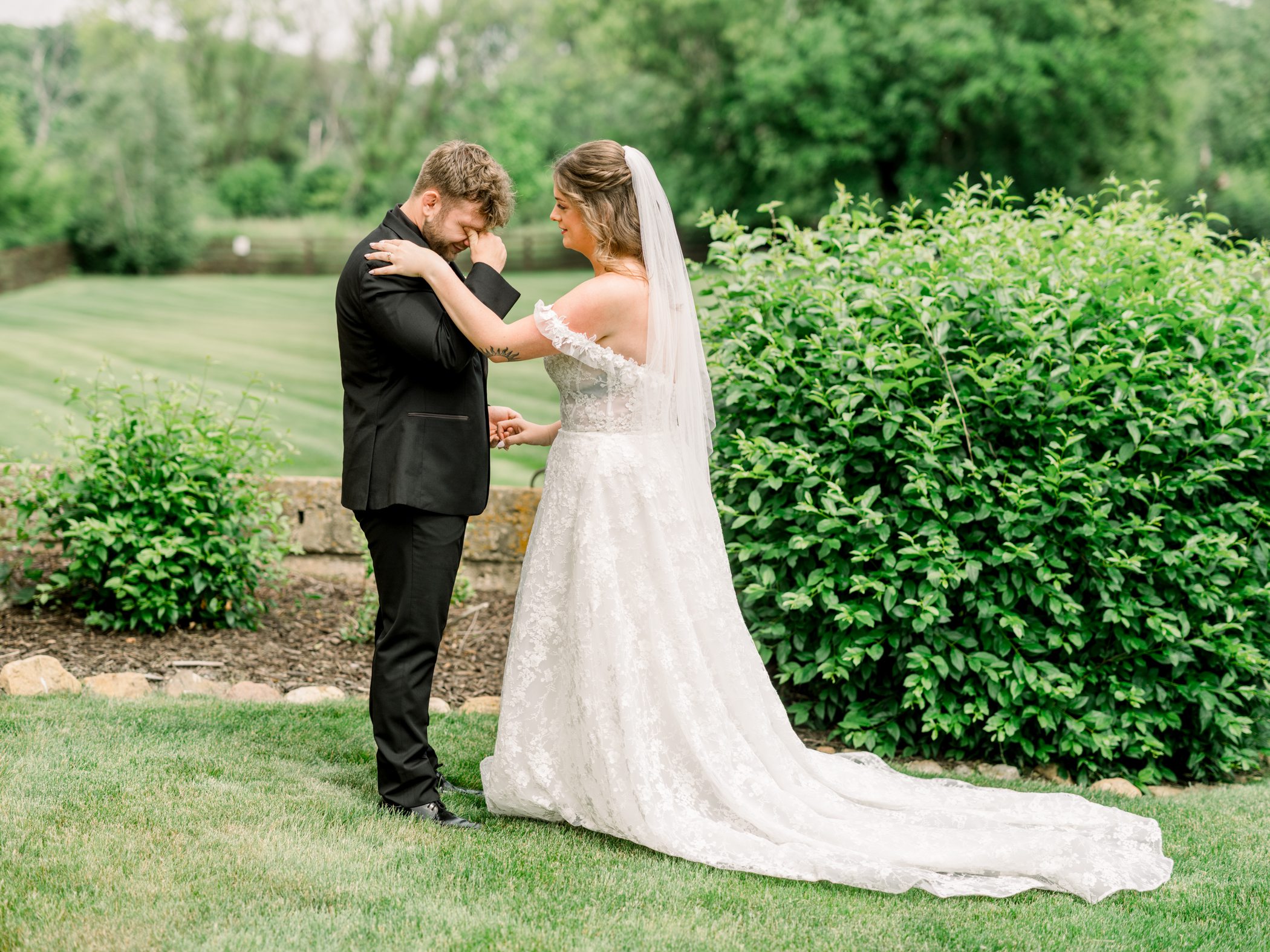 Harvest Moon Pond June Wedding Photographers Harvest Moon Pond June Wedding Photographers