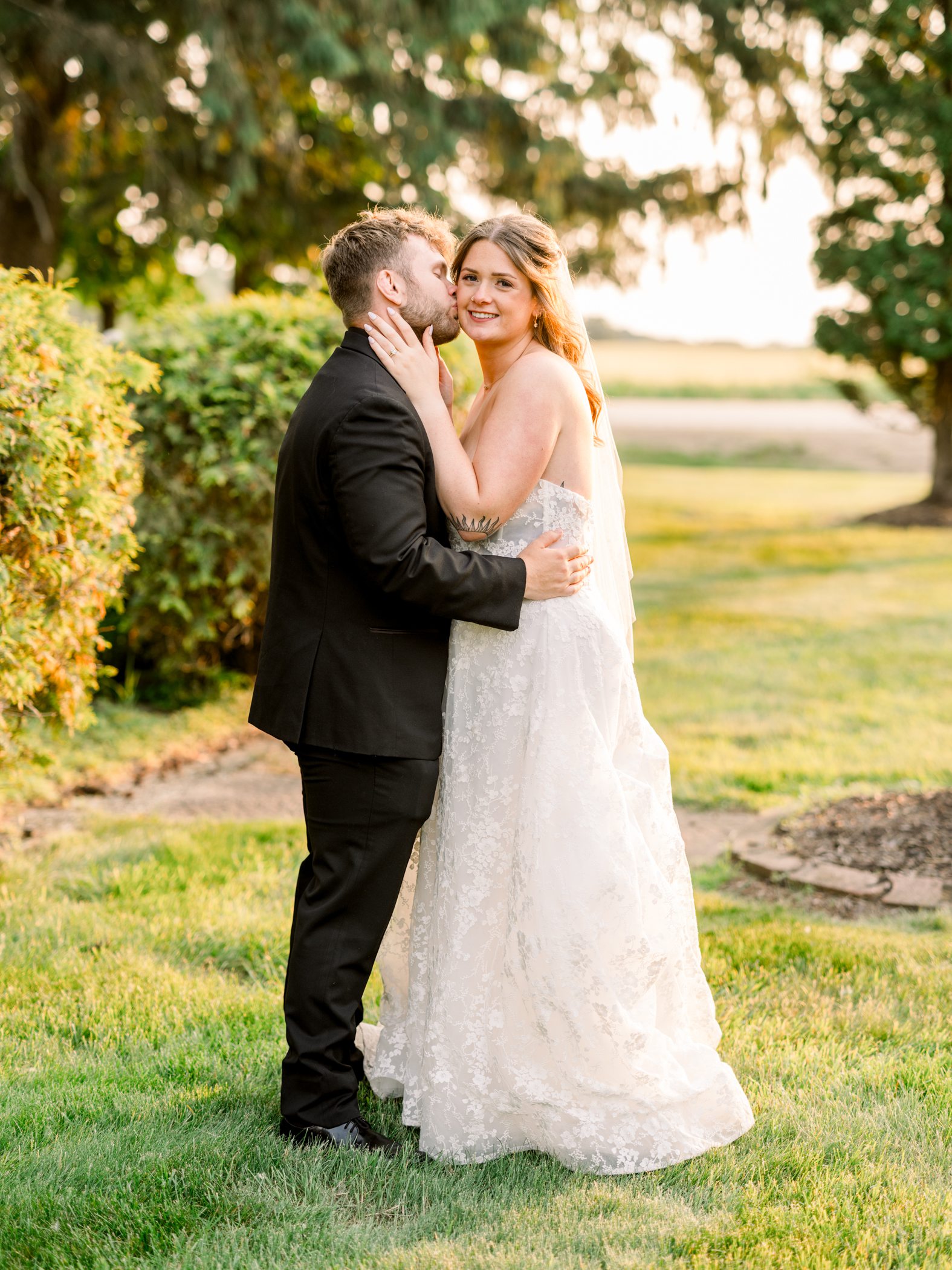 Harvest Moon Pond June Wedding Photographers Harvest Moon Pond June Wedding Photographers