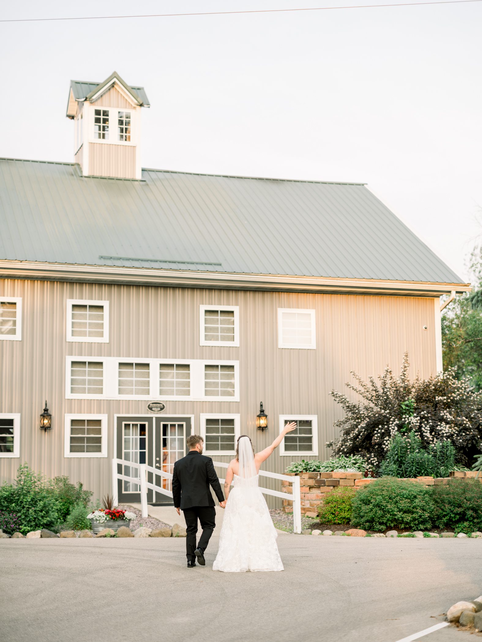 Harvest Moon Pond June Wedding Photographers Harvest Moon Pond June Wedding Photographers
