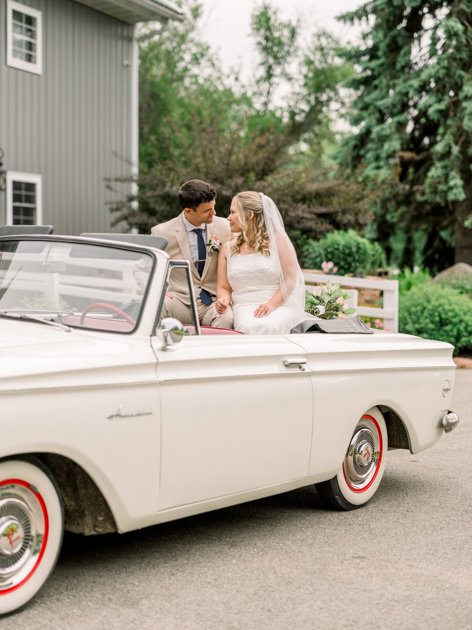 Harvest Moon Pond Wedding Day - Poynette, WI Harvest Moon Pond Wedding Day - Poynette, WI