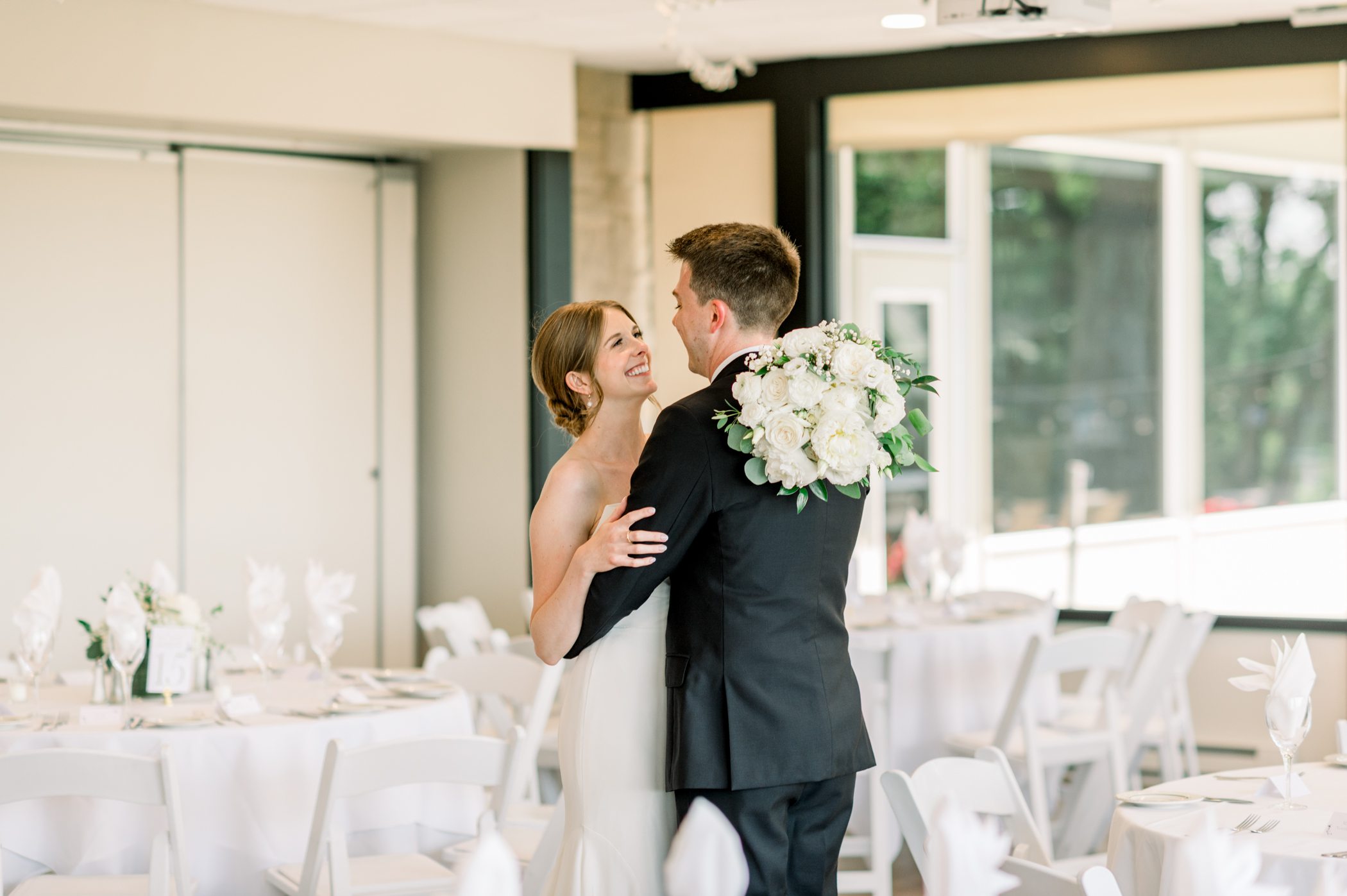 Blackhawk Country Club Madison, WI Wedding Photographers Blackhawk Country Club Madison, WI Wedding Photographers