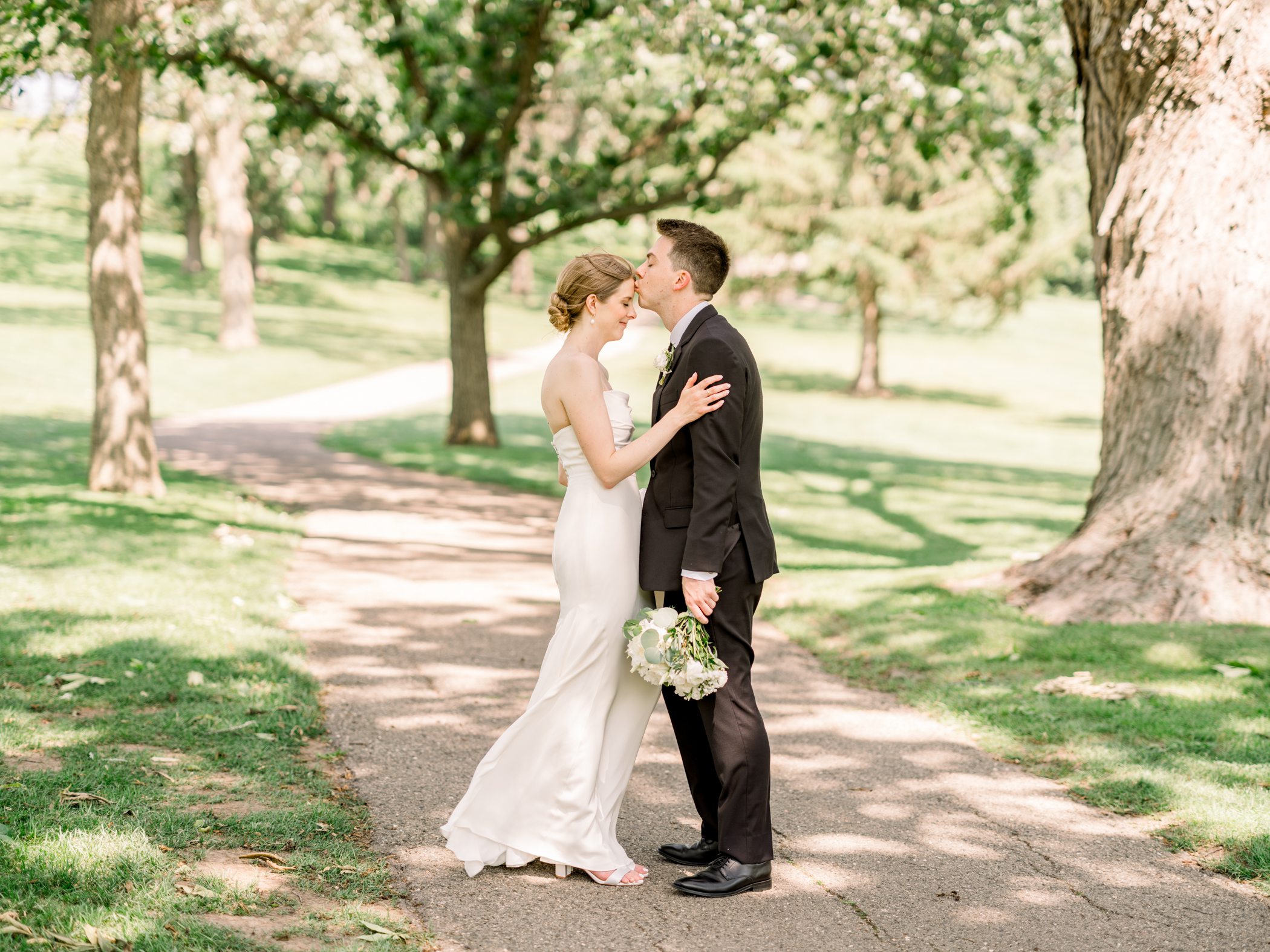 Blackhawk Country Club Madison, WI Wedding Photographers Blackhawk Country Club Madison, WI Wedding Photographers