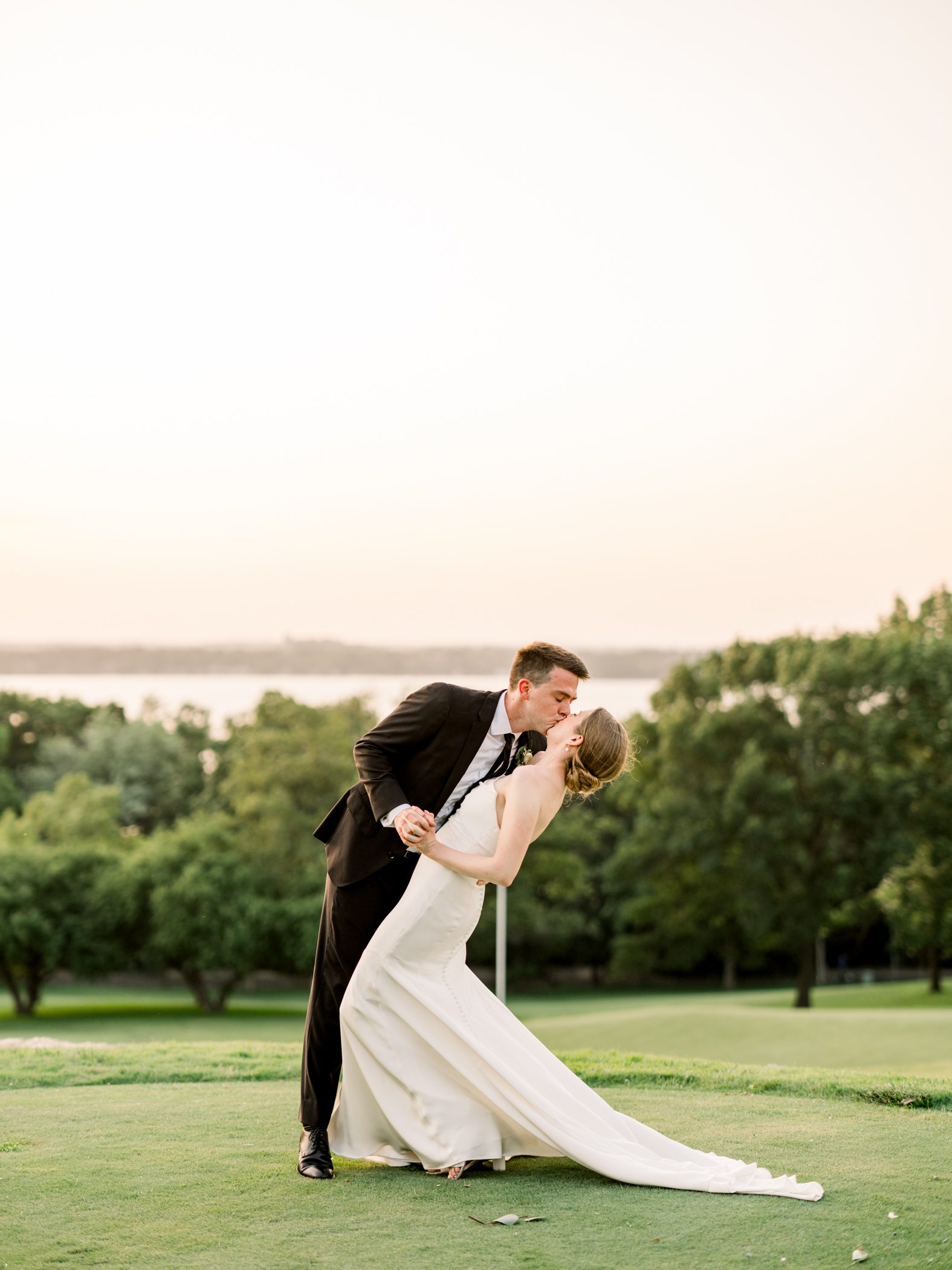 Blackhawk Country Club Madison, WI Wedding Photographers Blackhawk Country Club Madison, WI Wedding Photographers
