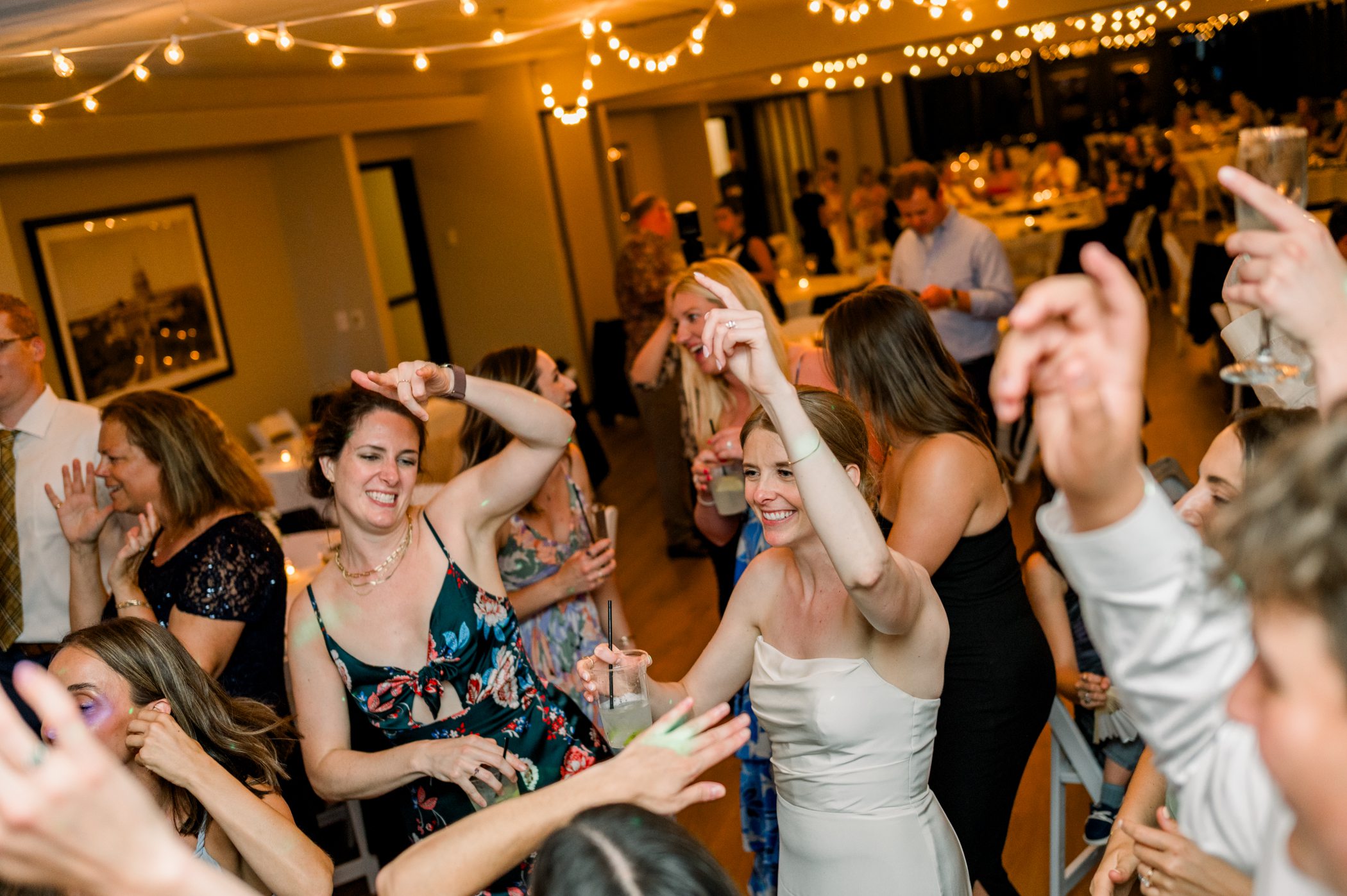 Blackhawk Country Club Madison, WI Wedding Photographers Blackhawk Country Club Madison, WI Wedding Photographers