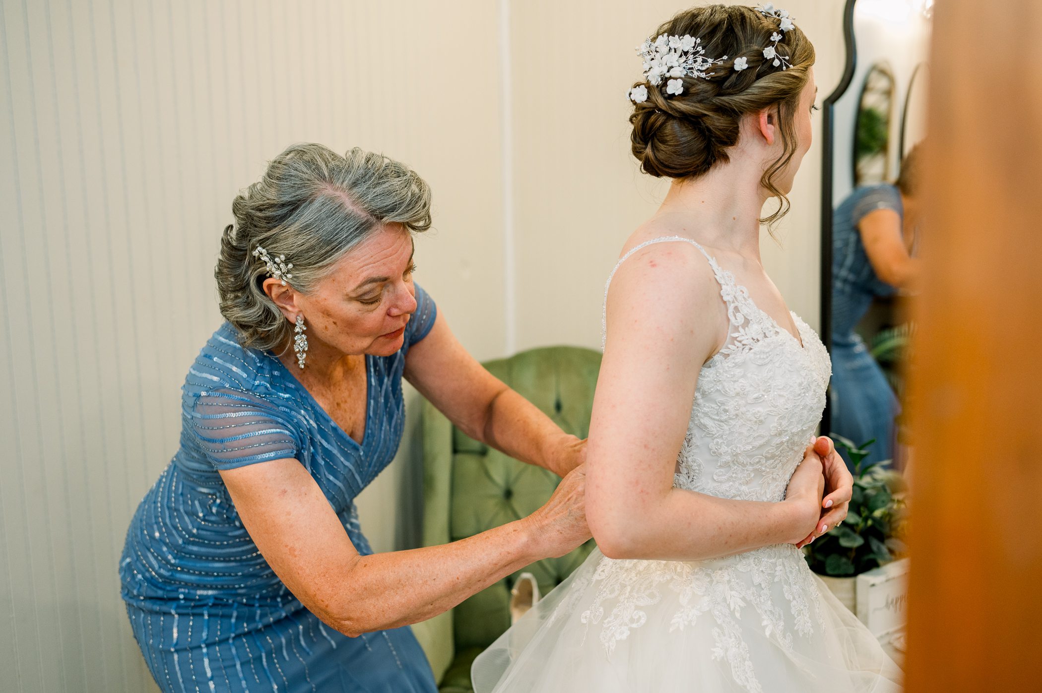 Harvest Moon Pond Summer Wedding