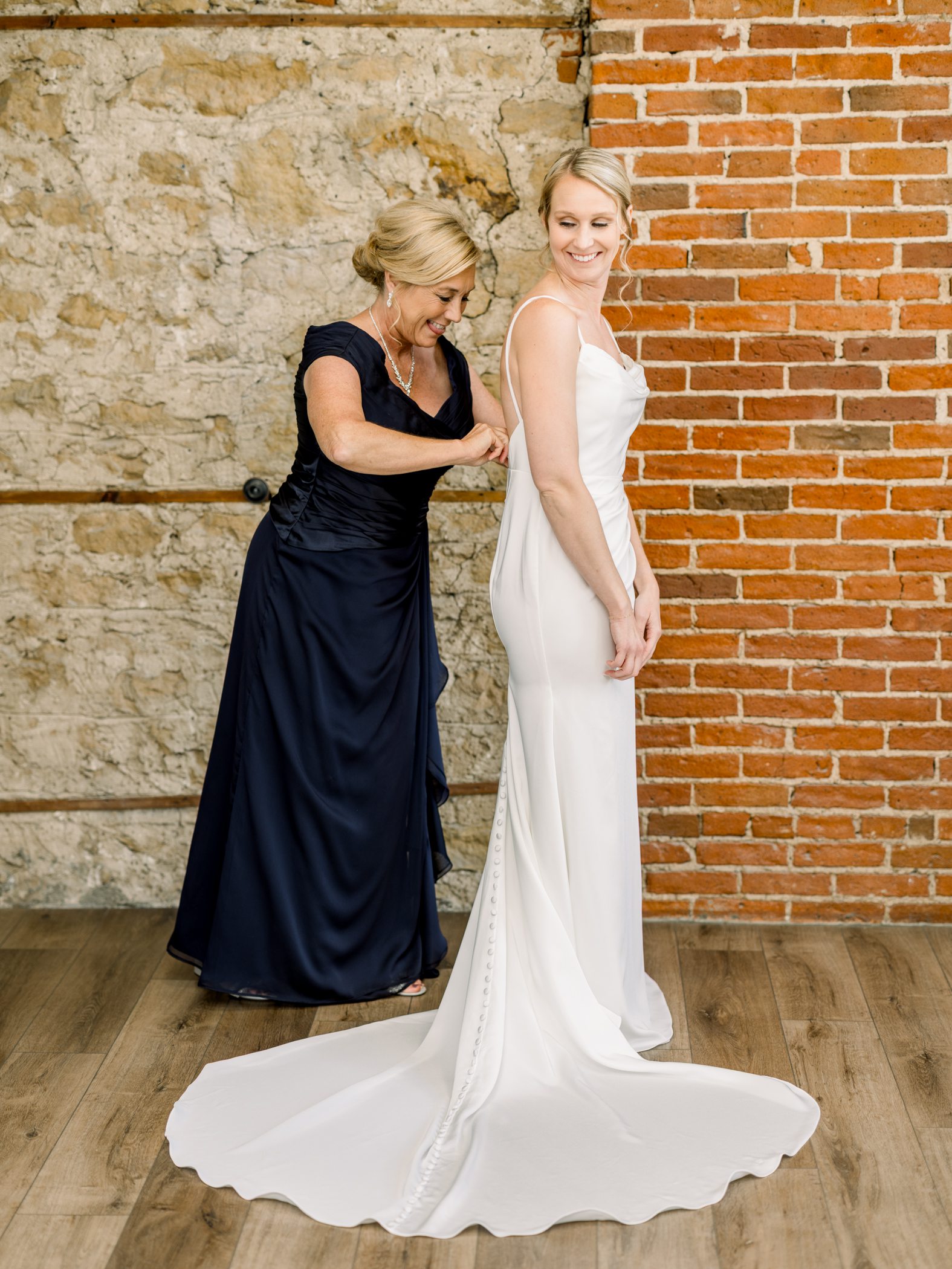 Ellsworth Block Downtown Madison Wedding Photographers Ellsworth Block Downtown Madison Wedding Photographers