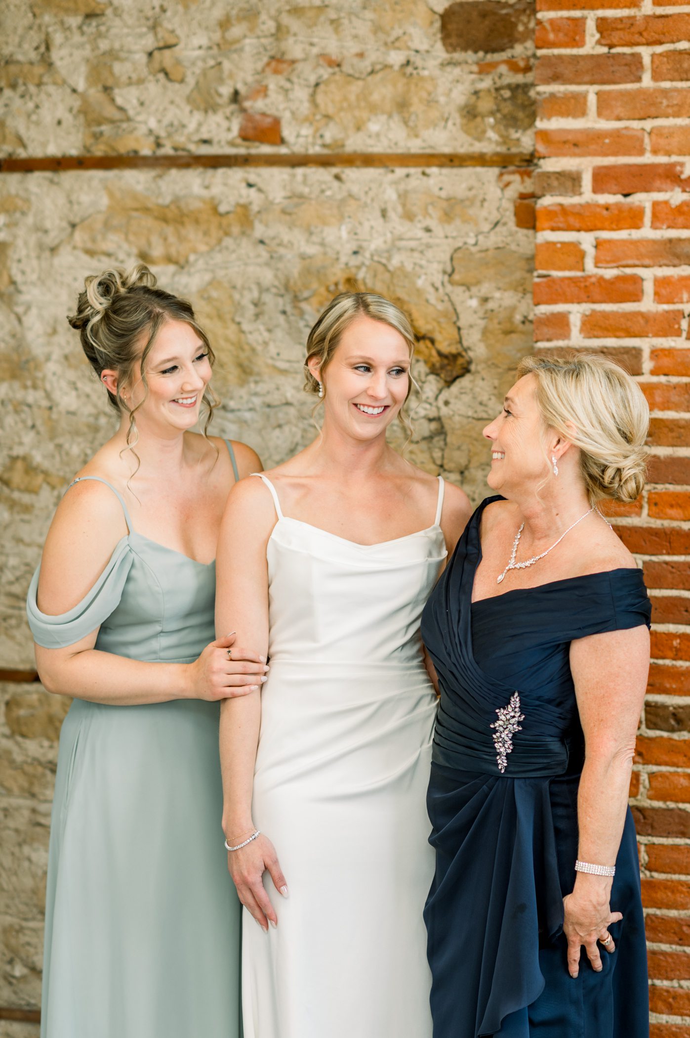 Ellsworth Block Downtown Madison Wedding Photographers Ellsworth Block Downtown Madison Wedding Photographers
