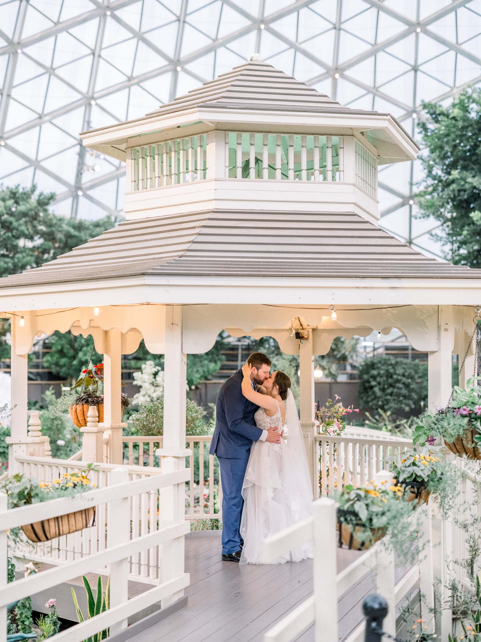 Greenhouse No. 7 Wedding Photographers