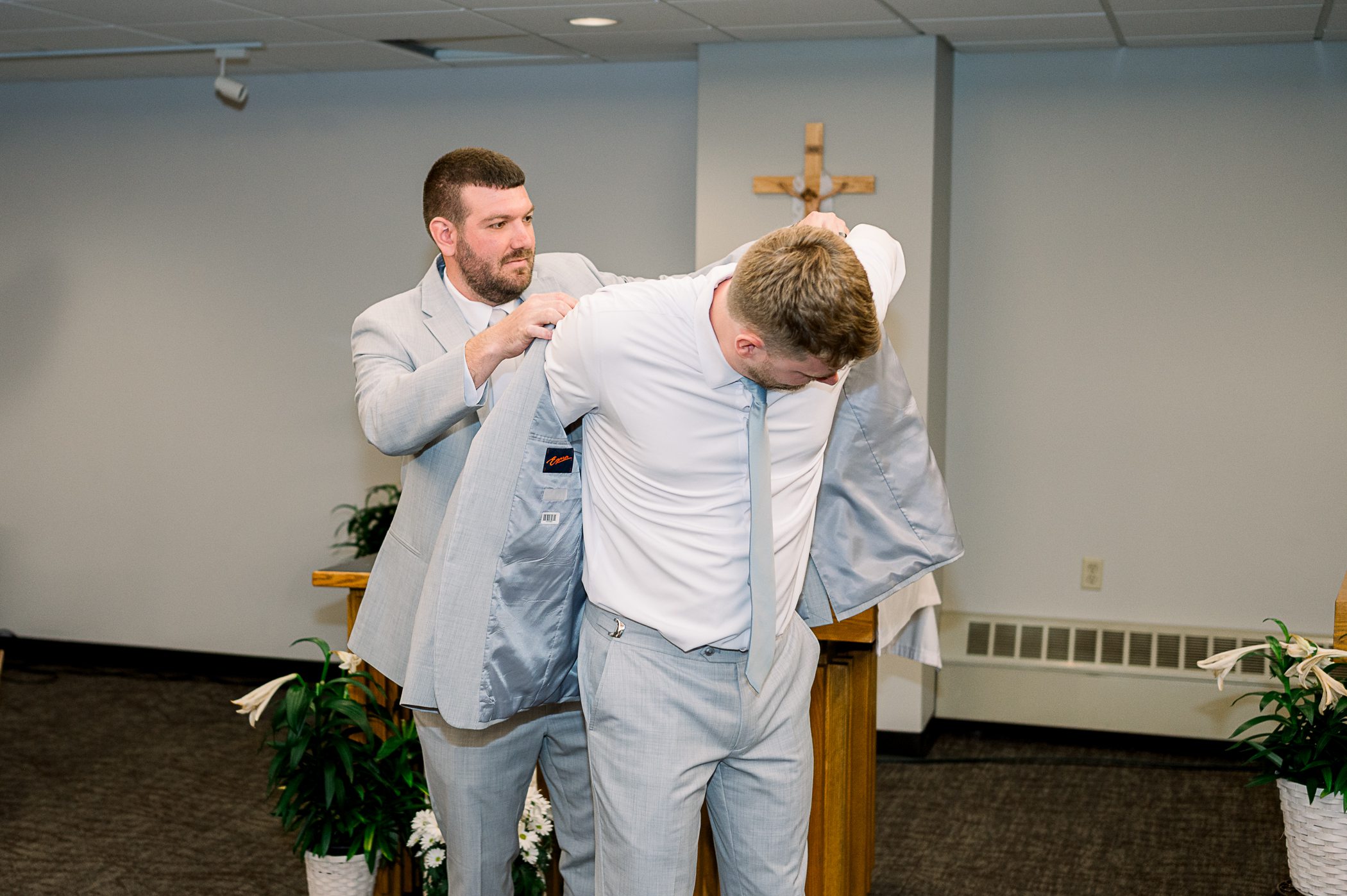 The Fields Reserve Spring Wedding