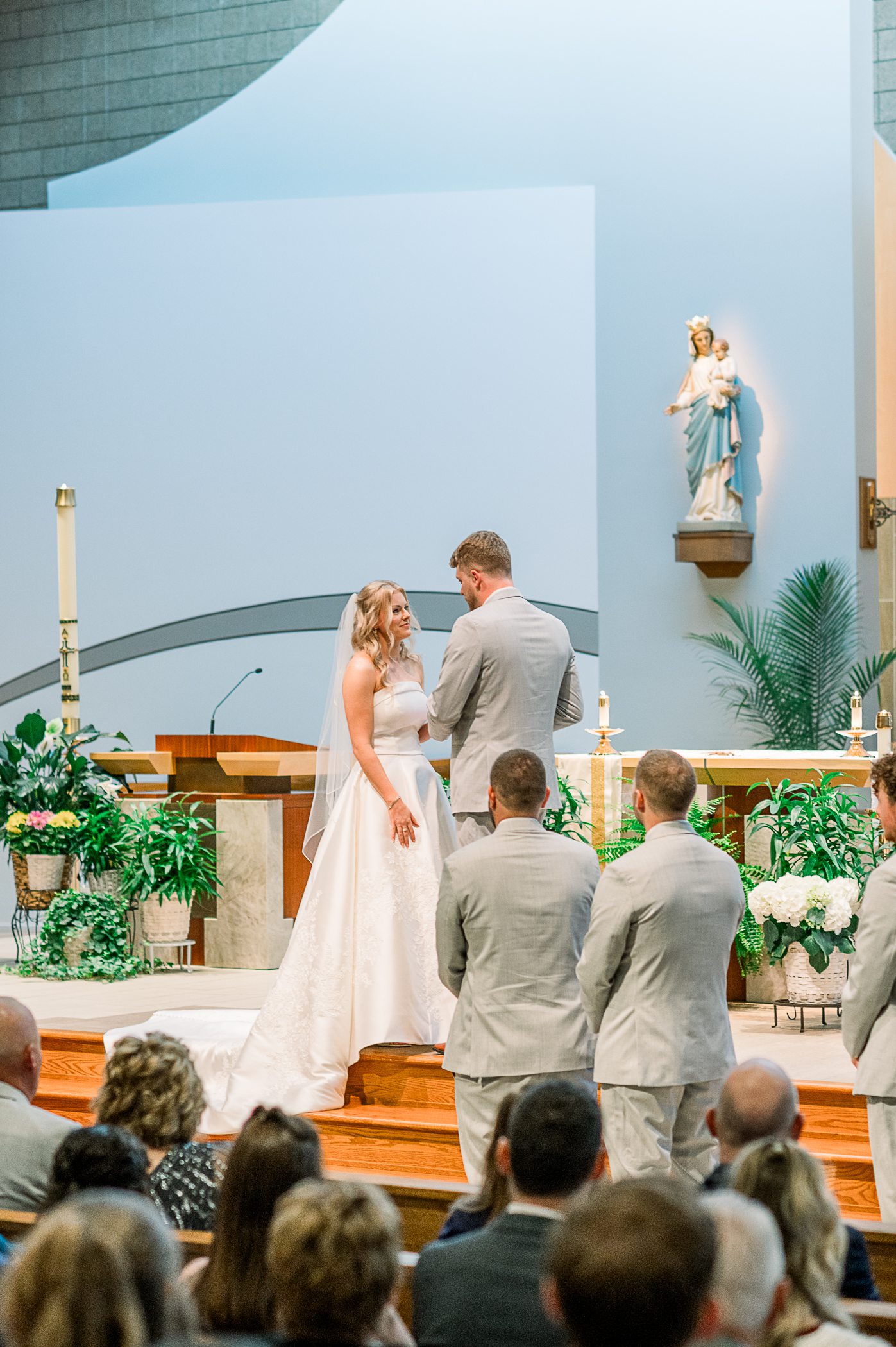 The Fields Reserve Spring Wedding