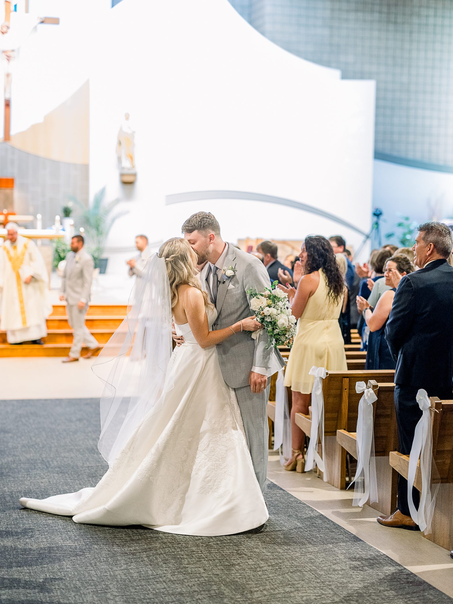 The Fields Reserve Spring Wedding