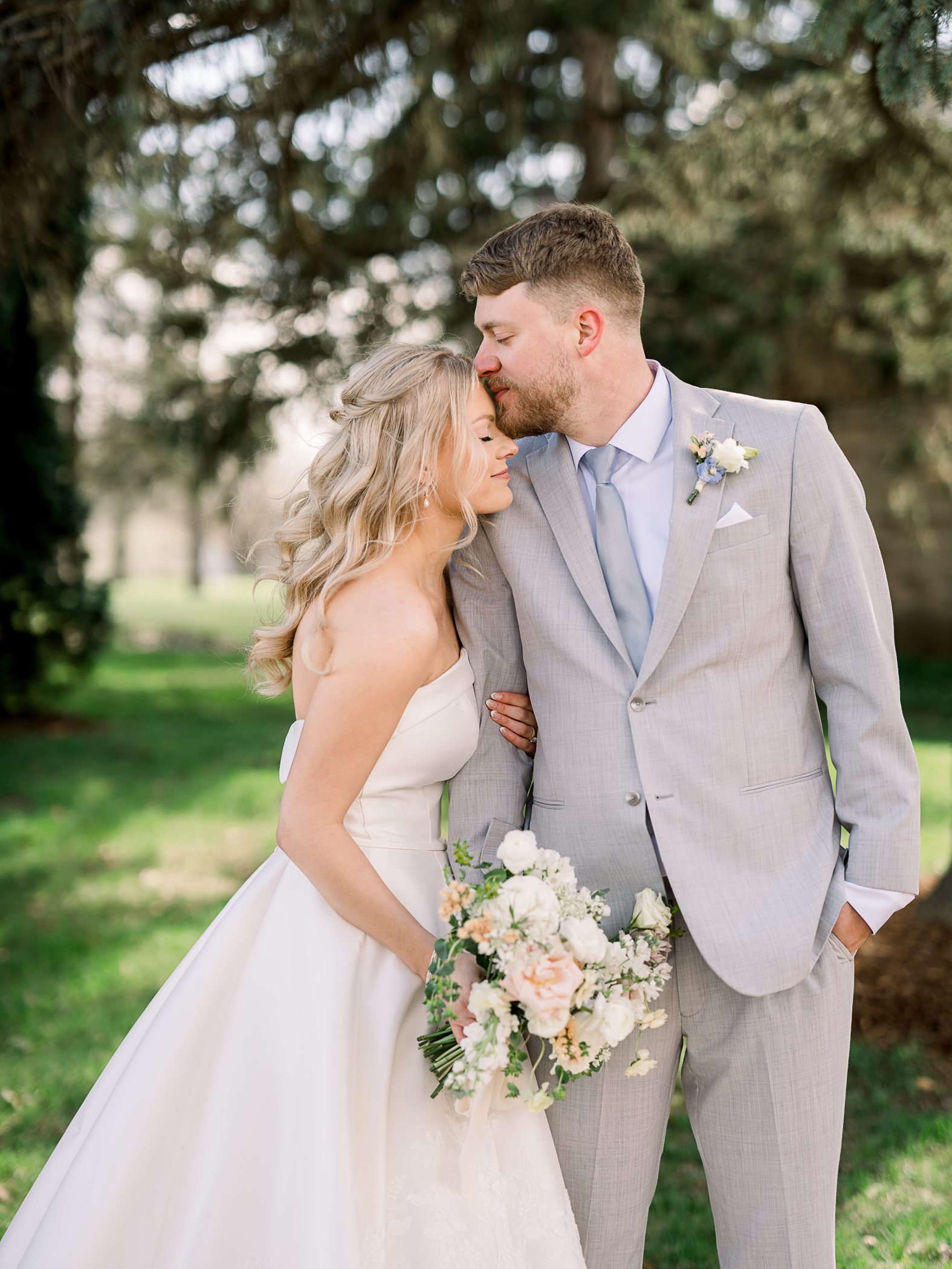 The Fields Reserve Spring Wedding