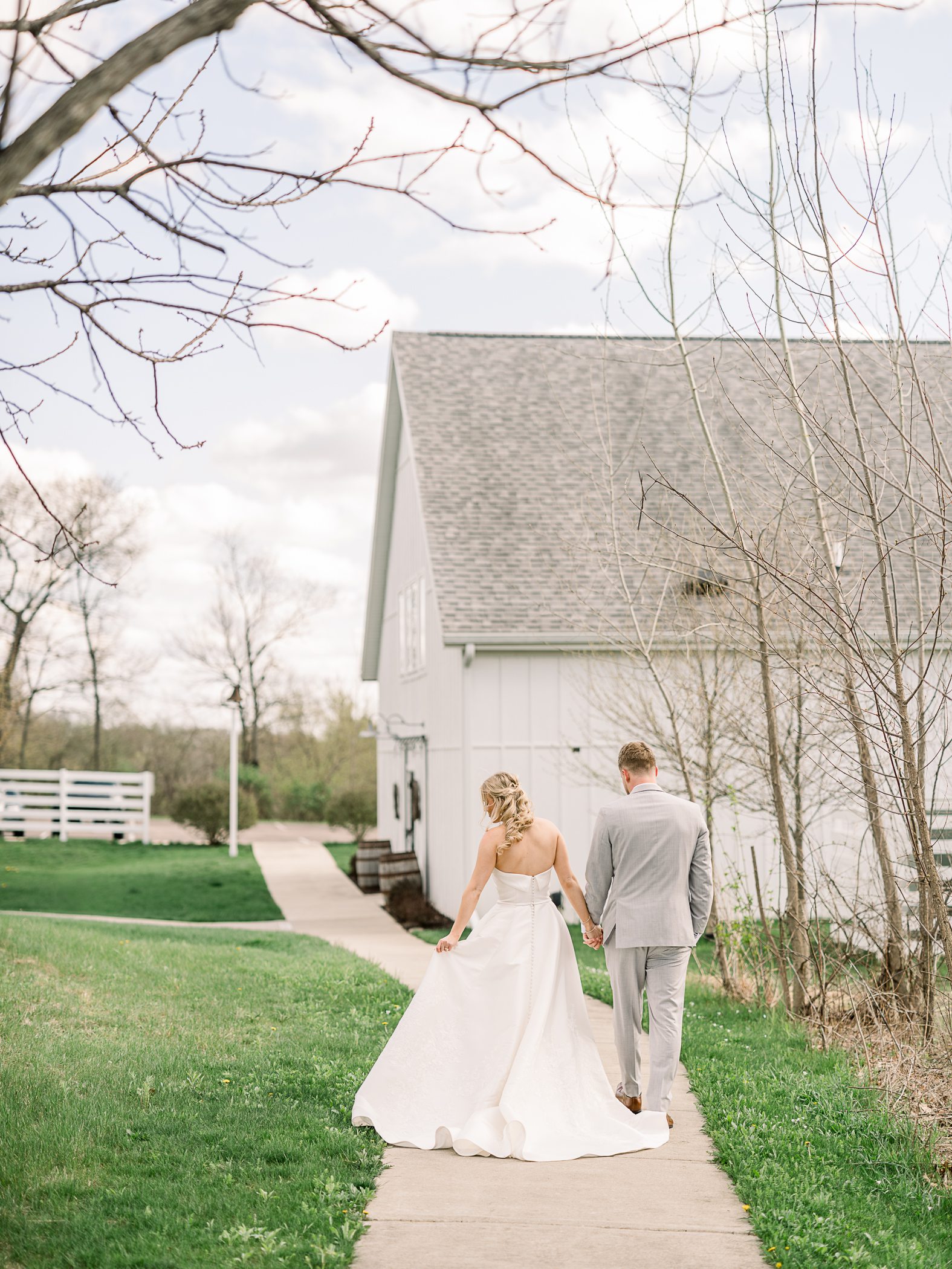 The Fields Reserve Spring Wedding