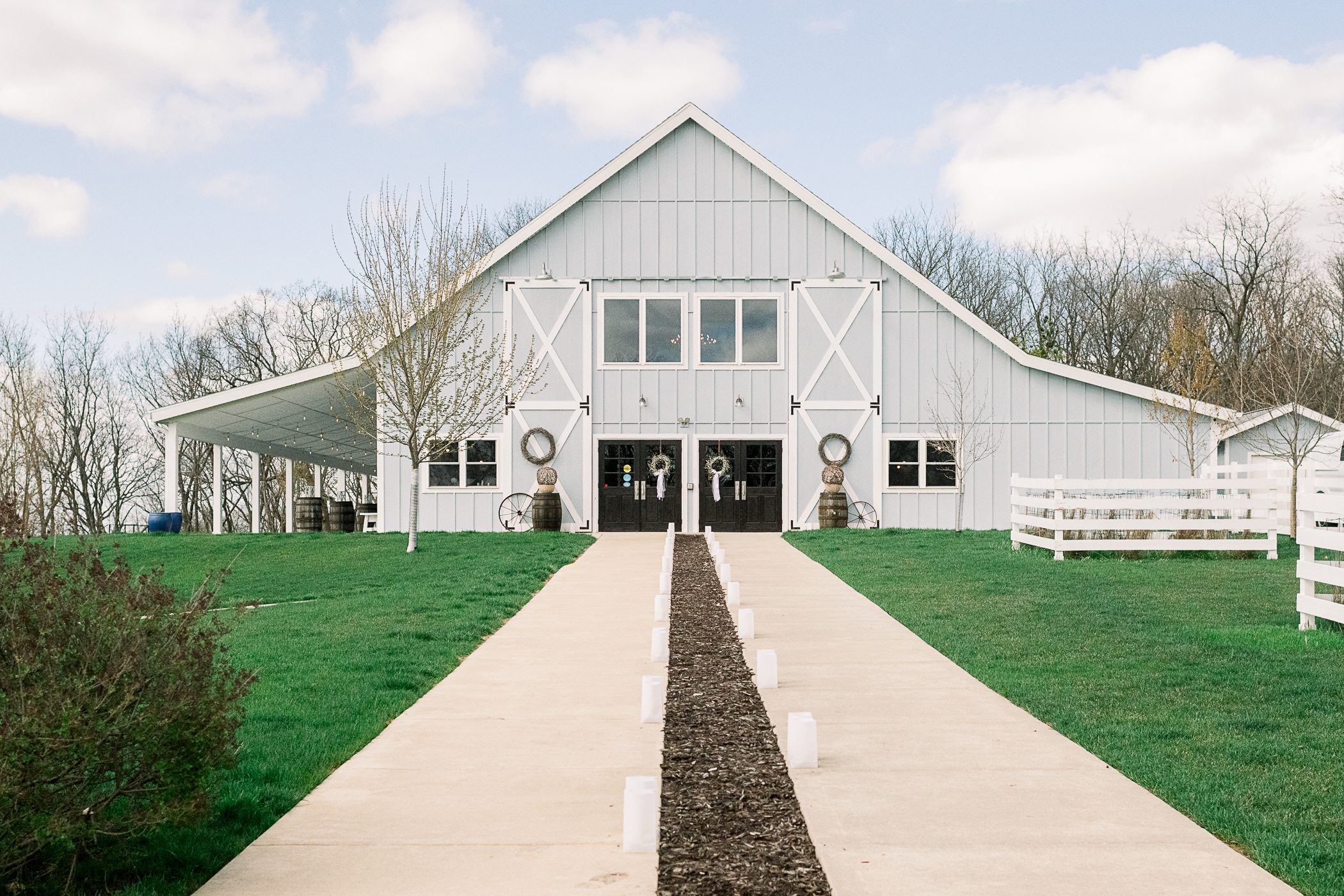 The Fields Reserve Spring Wedding